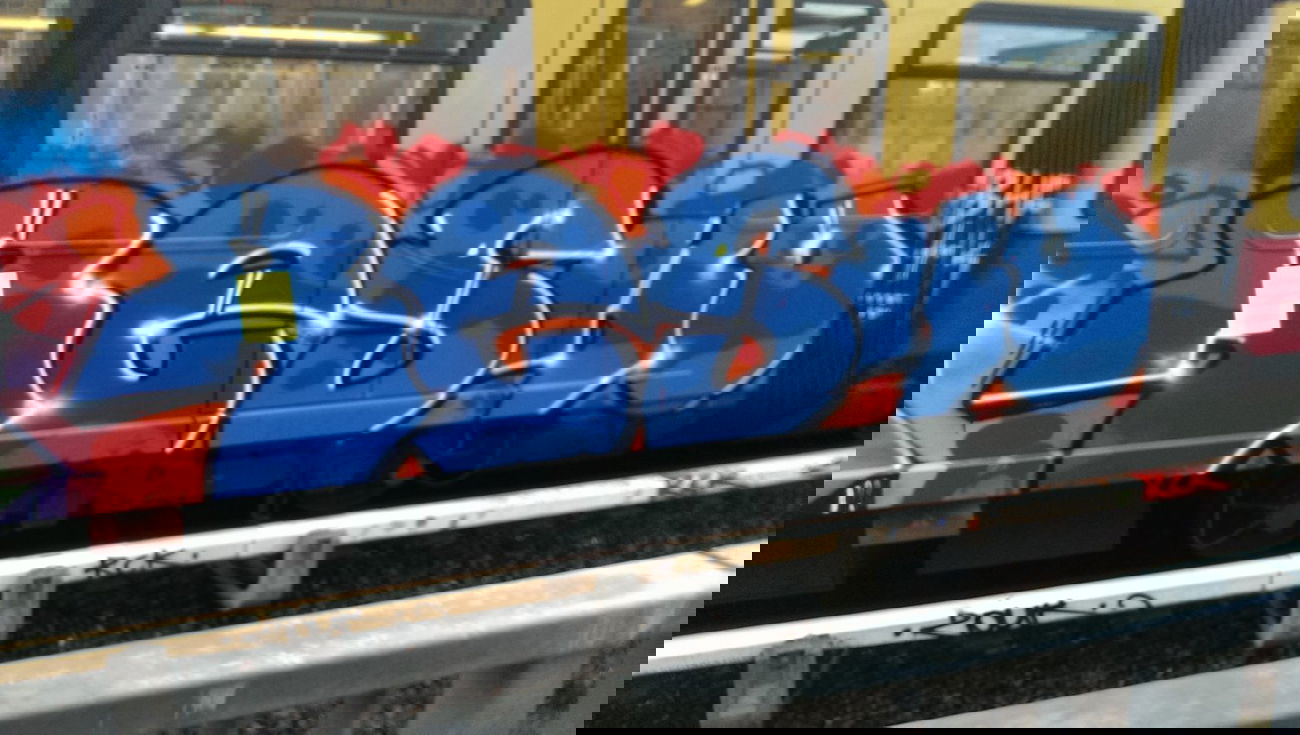 Graffiti Train - Photo by RealGOG - RESKO, TBR, TLS