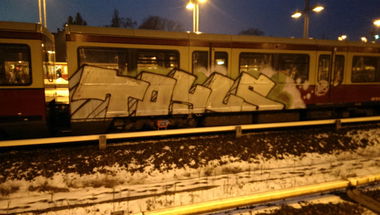 Graffiti Train - Photo by RealGOG - TOYLS, TLS