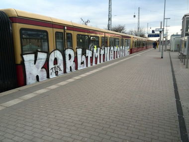 Graffiti Train - Photo by RealGOG - KARLIMINATORONE, KARL, CARLOS