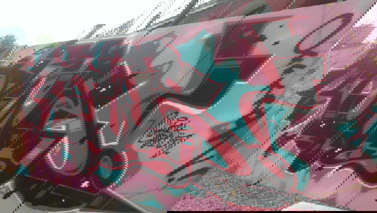 Graffiti Wall - Photo by RealGOG - RAWS, KANS, OFF