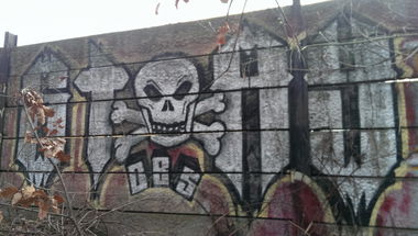 Graffiti Bombing - Photo by RealGOG - Stay, OBS