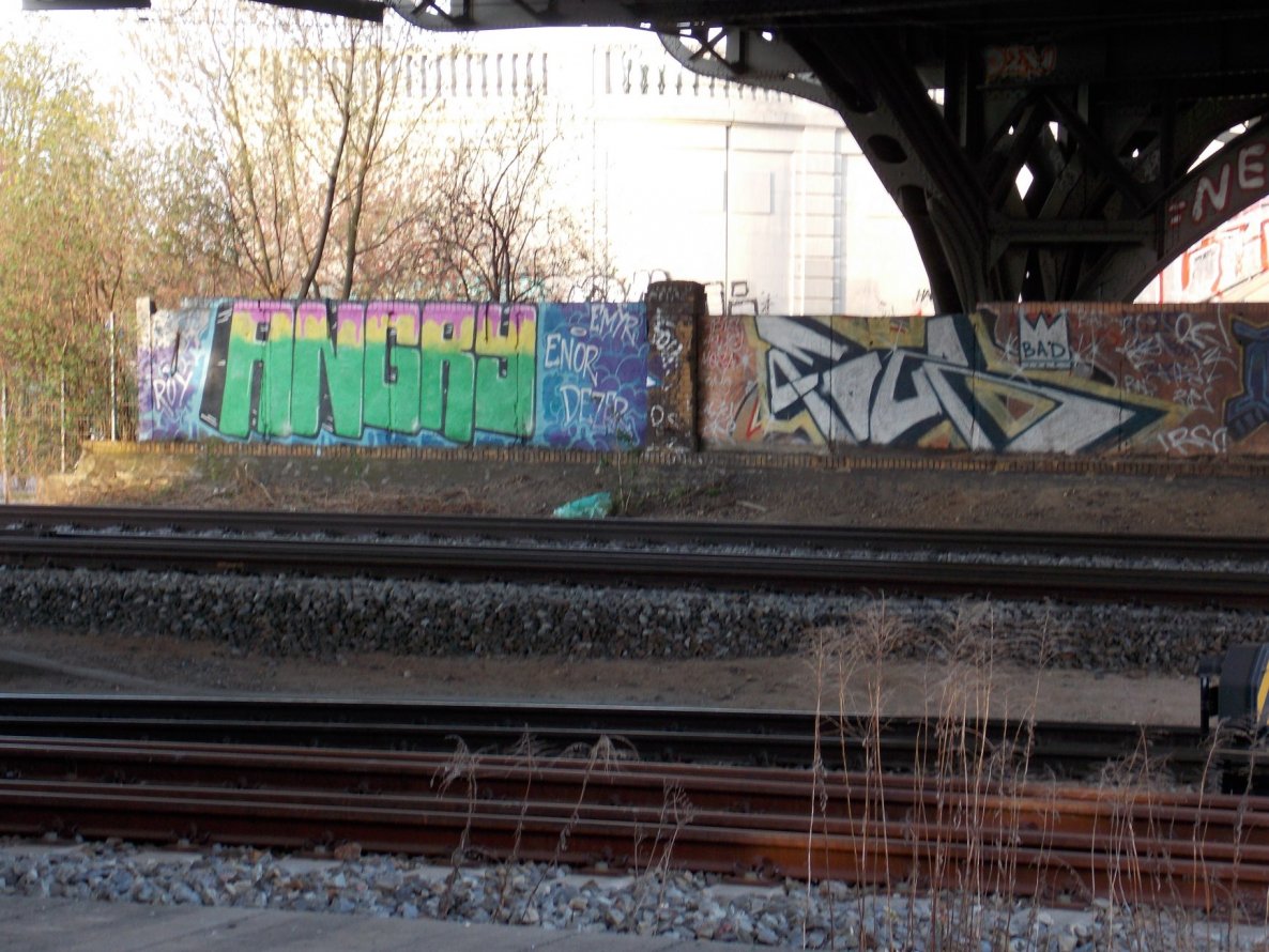 Graffiti Bombing - Photo by RealGOG - Angry, OBS, Four