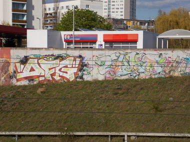 Graffiti Wall - Photo by RealGOG - DFG