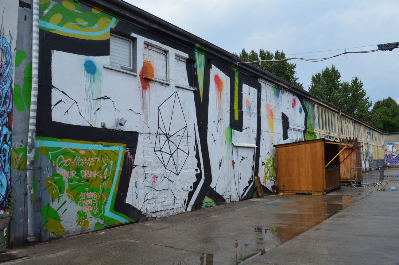 Graffiti Wall - Photo by RealGOG - 1up, oneup, oneunitedpower