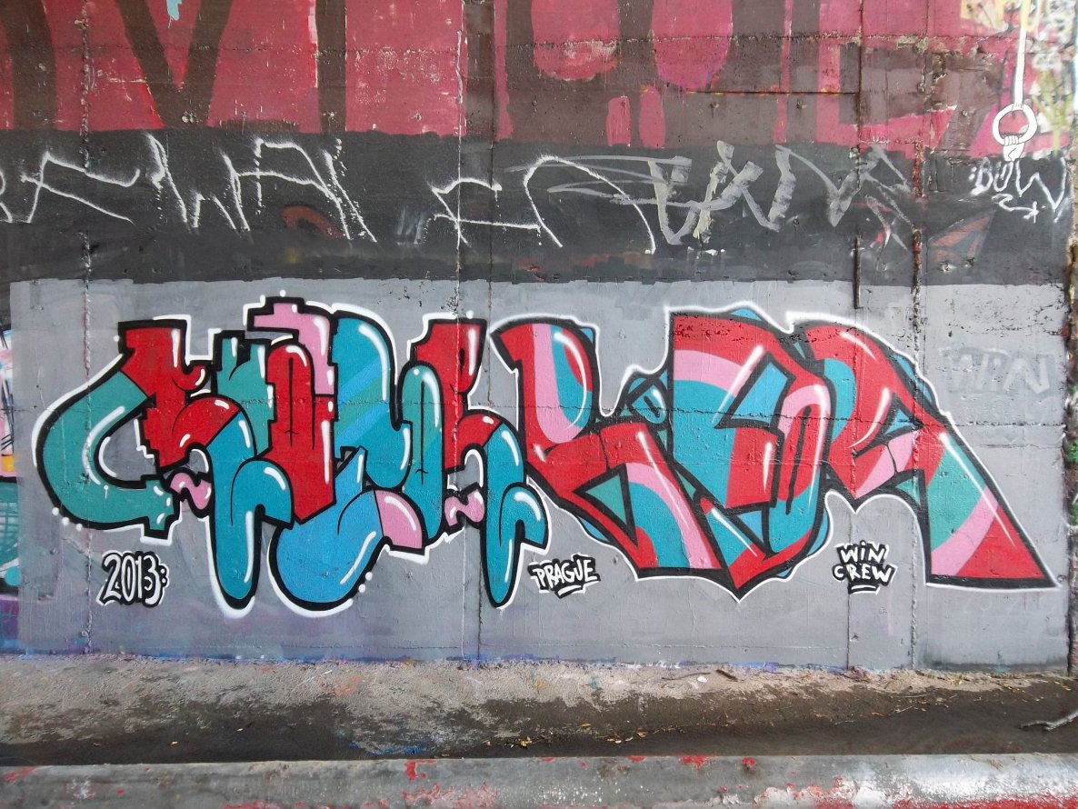 Graffiti Wall - Photo by Reallost - Rilos, Kvator (2013)
