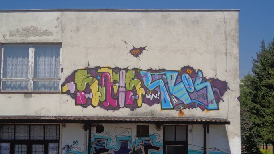 Graffiti Bombing - Photo by Reallost - Rilos, Kvator (2013)