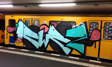 Graffiti Train - Photo by RedOrBlue - Rwrz, zitro, aria