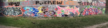 Graffiti Wall - Photo by RedOrBlue - Fach, Trik, Disek