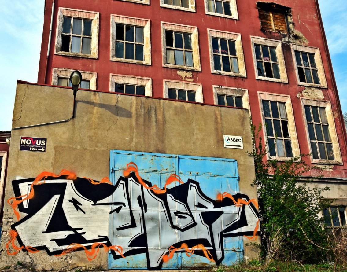 Graffiti Bombing in Gmina Parz?Czew - Photo by ReefaPlay