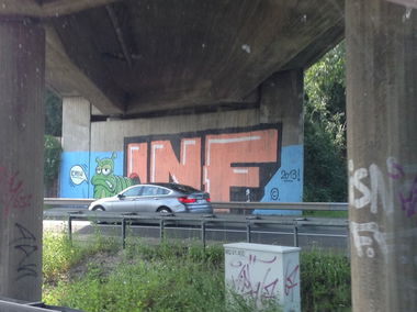 Graffiti Wall - Photo by Regenman - Inf