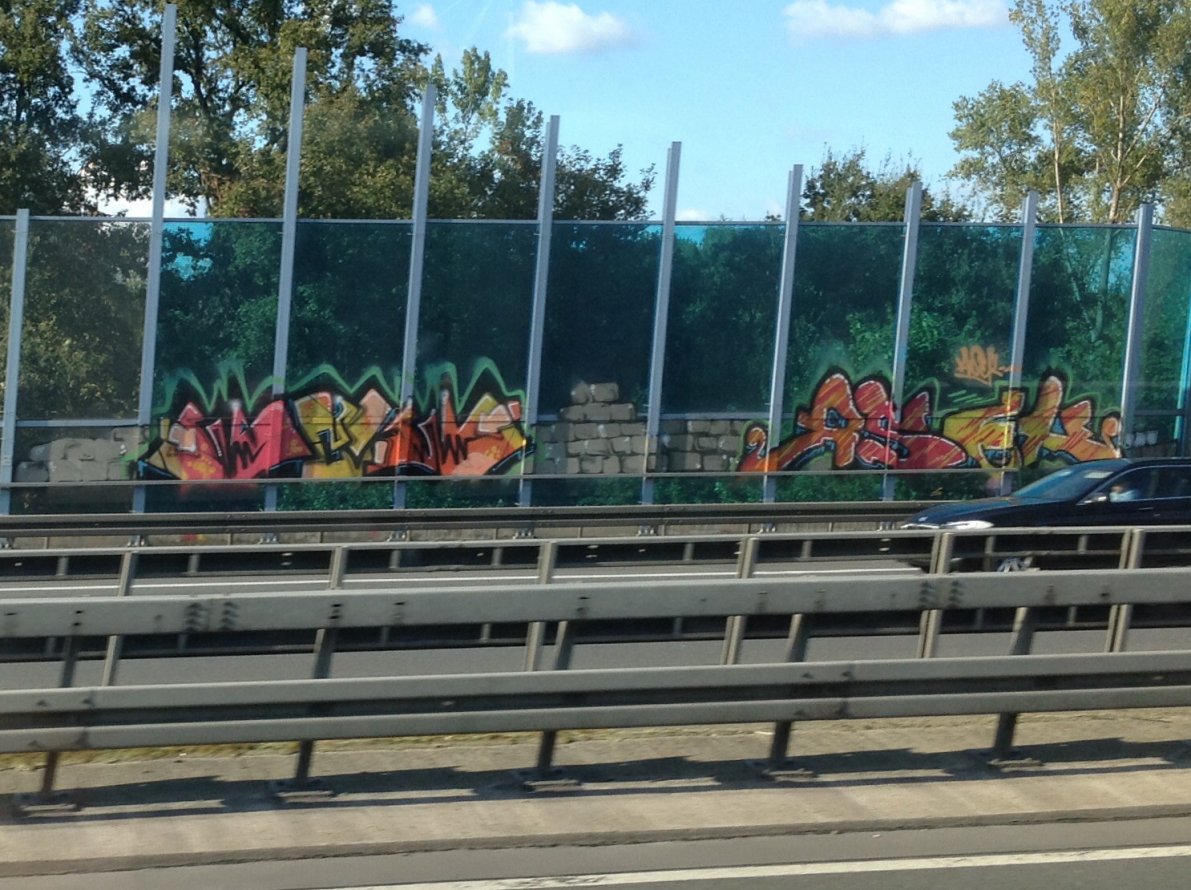 Graffiti Bombing - Photo by Regenman