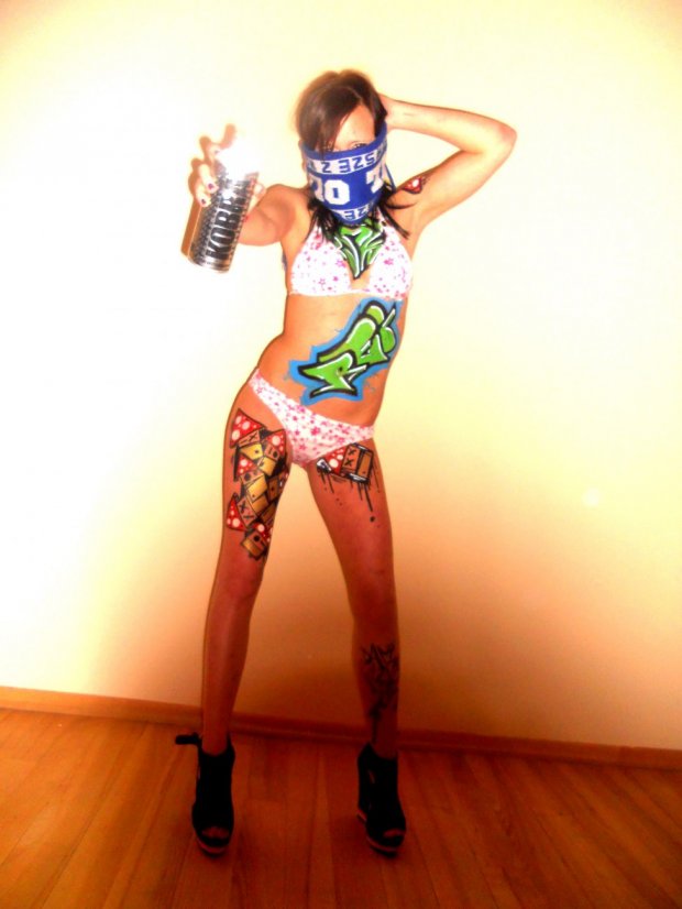 Graffiti Artwork - Photo by Rei