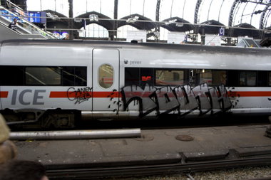 Graffiti Train - Photo by Reimemonster