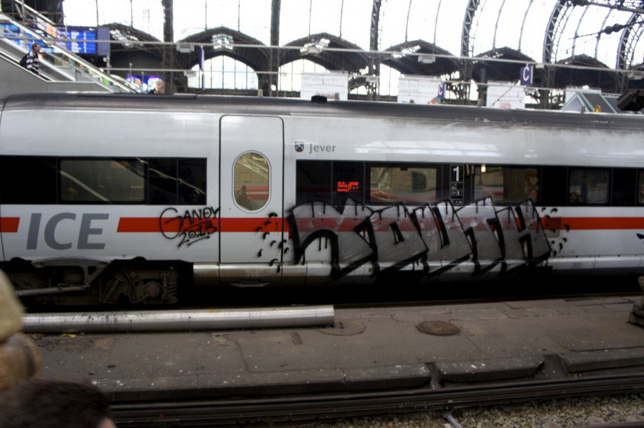 Graffiti Train - Photo by Reimemonster