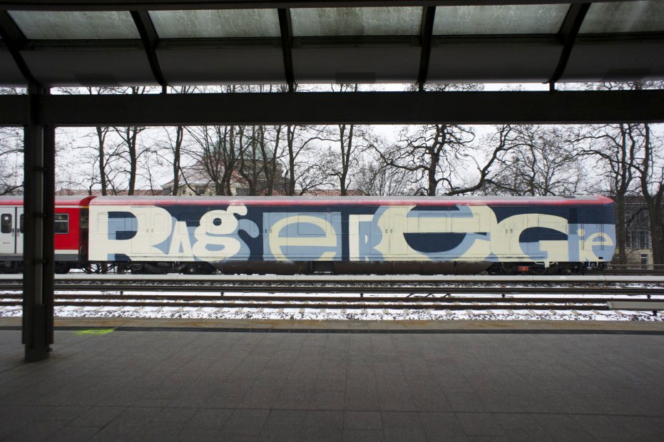 Graffiti Train in Hamburg - Photo by Reimemonster - rage, regie, dsf