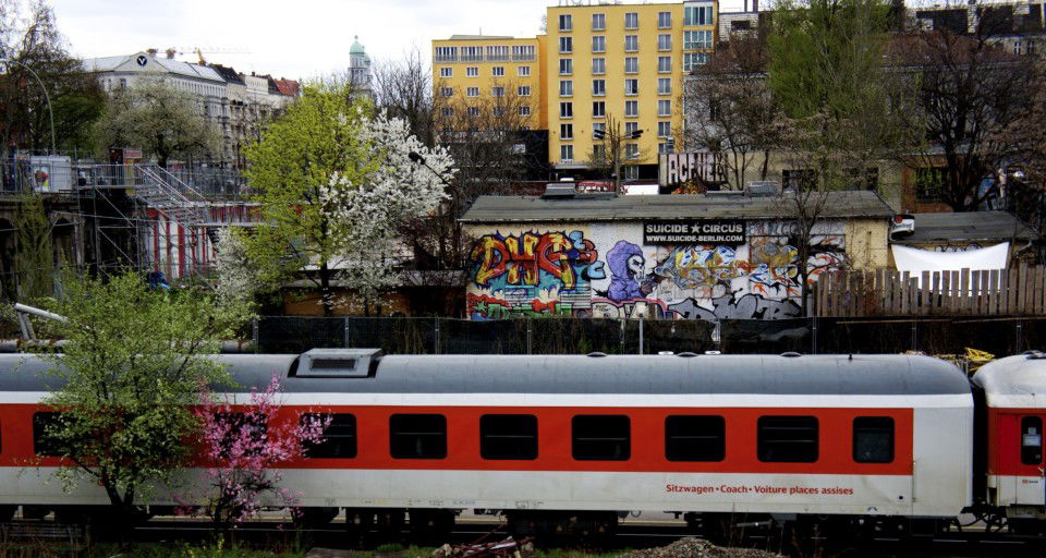 Graffiti Artwork in berlin - Photo by Reimemonster