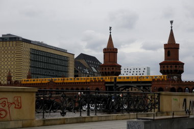 Graffiti Wall - Photo by Reimemonster