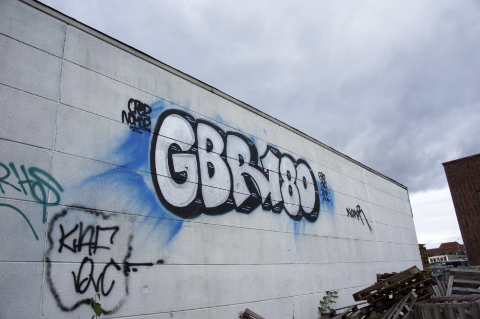 Graffiti Bombing in hamburg - Photo by Reimemonster - gbr, 180