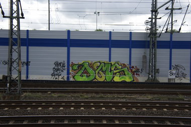 Graffiti Wall in hamburg - Photo by Reimemonster - qms