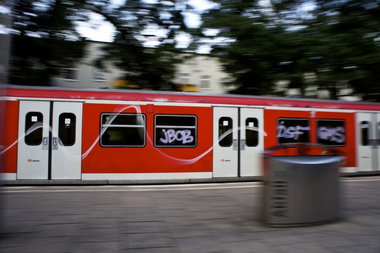 Graffiti Train - Photo by Reimemonster
