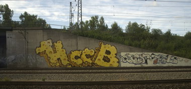 Graffiti Wall - Photo by Reimemonster