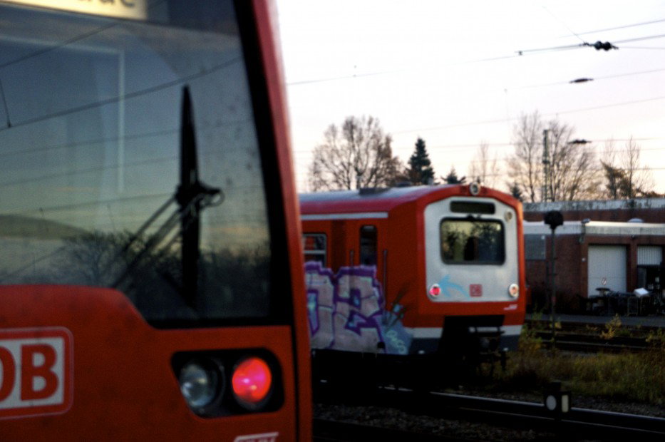 Graffiti Train in hamburg - Photo by Reimemonster