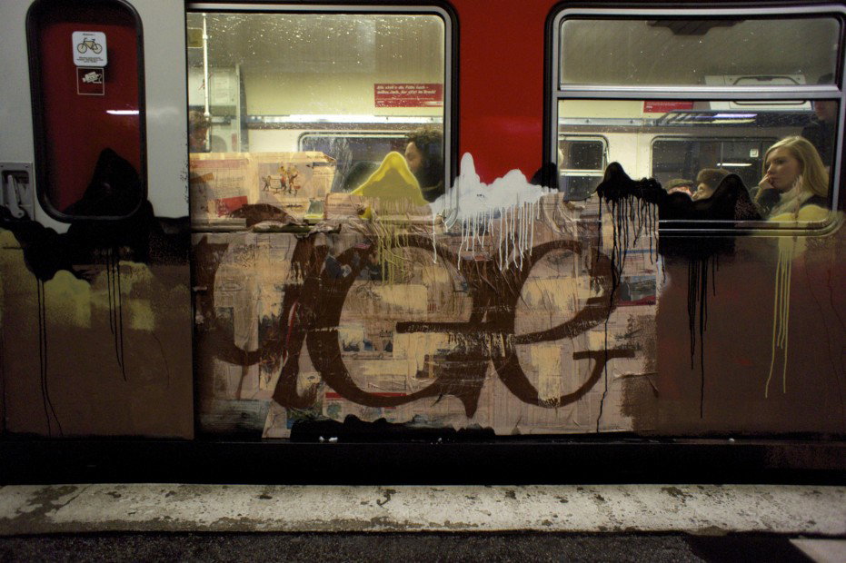 Graffiti Train in hamburg - Photo by Reimemonster - rage