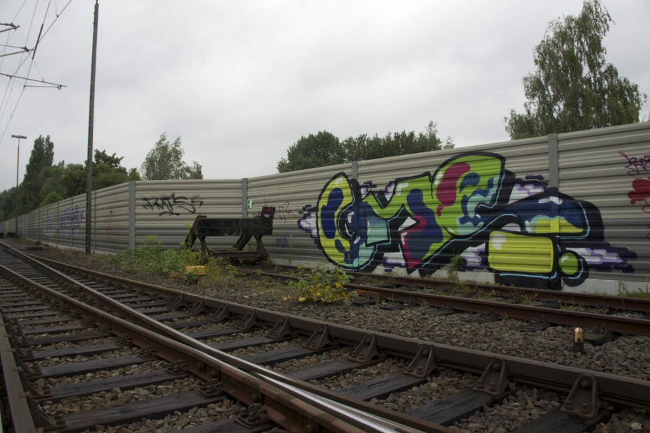 Graffiti Wall in hamburg - Photo by Reimemonster - gms