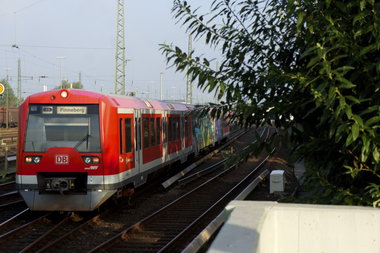 Graffiti Train in hamburg - Photo by Reimemonster - teck, rams, kgz