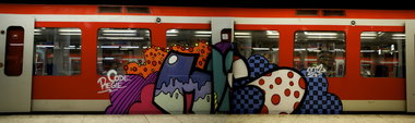 Graffiti Train in hamburg - Photo by Reimemonster - code, regie, moses