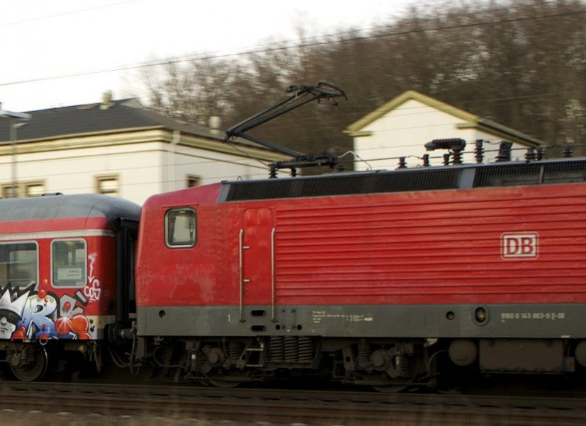 Graffiti Train in hamburg - Photo by Reimemonster - razor, cos