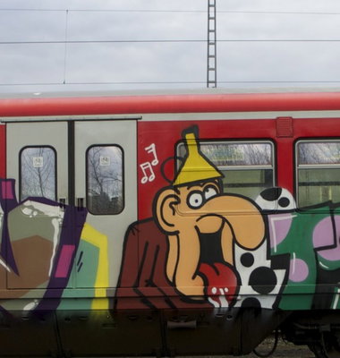 Graffiti Train in hamburg - Photo by Reimemonster