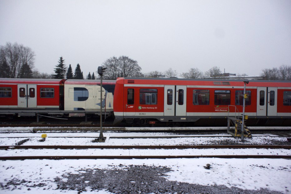 Graffiti Train in hamburg - Photo by Reimemonster - rage, regie
