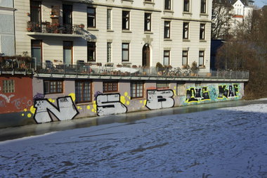 Graffiti Bombing in hamburg - Photo by Reimemonster - nsb, qvc, kaf