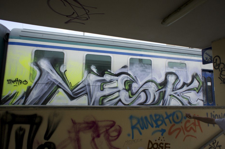 Graffiti Train - Photo by Reimemonster