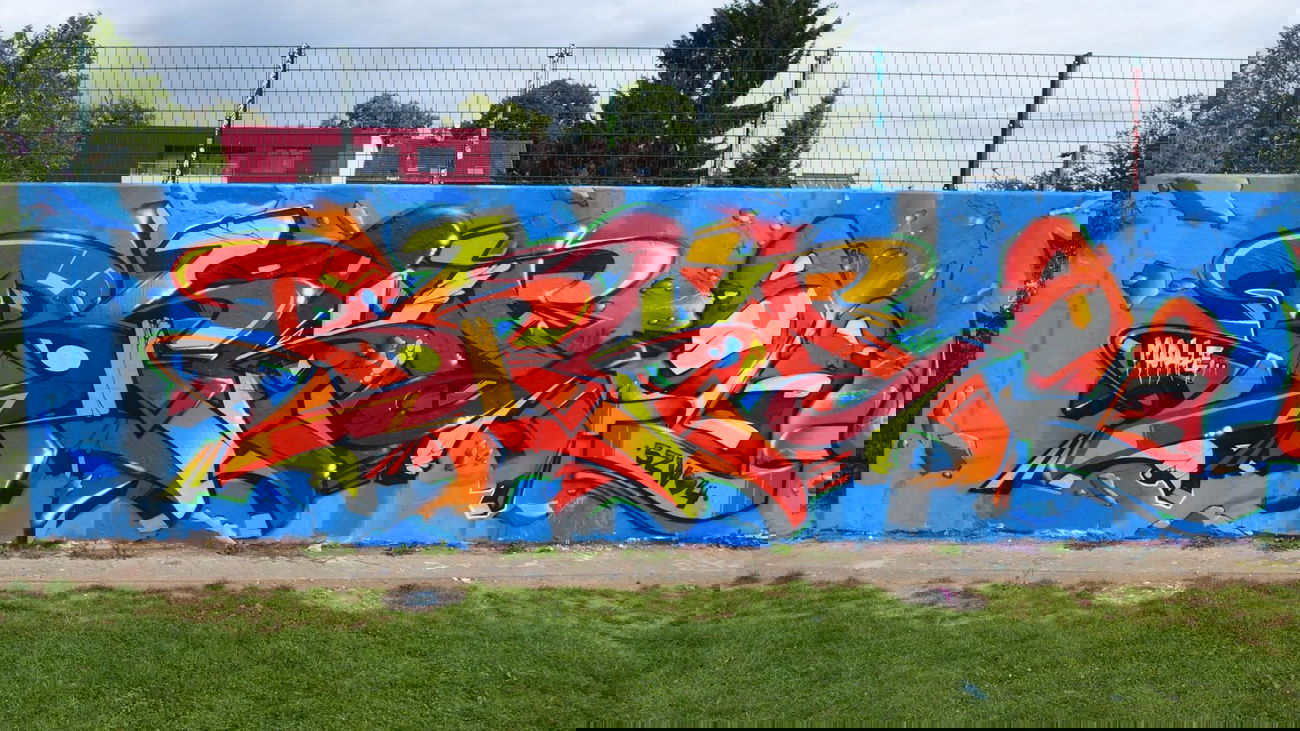 Graffiti Wall - Photo by Reka - 5zwo4, köds, reka