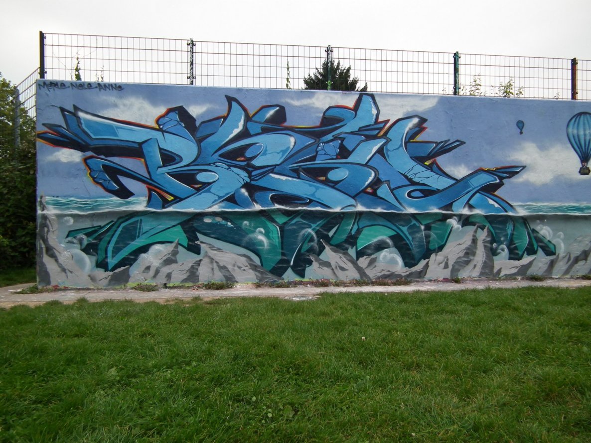 Graffiti Wall - Photo by Reka - 5zwo4, köds, reka