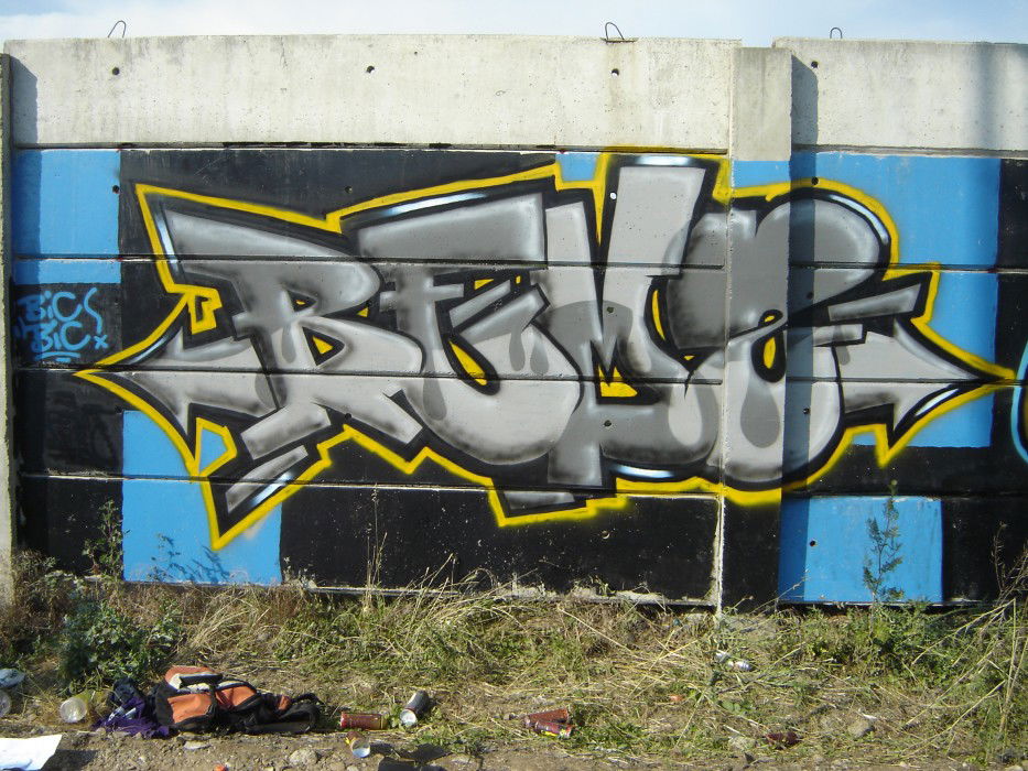 Graffiti in Romania - Photo by Rems - Rems, Romania, Constanta