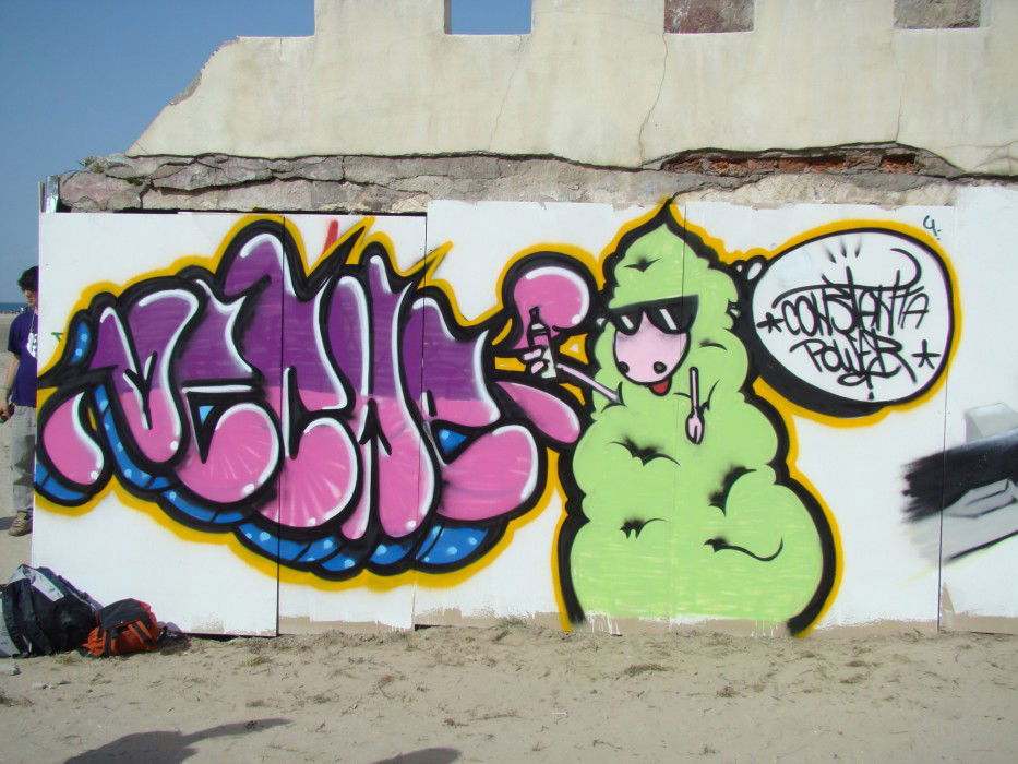 Graffiti Wall - Photo by Rems