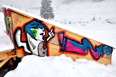Graffiti Artwork in Romania - Photo by Rems