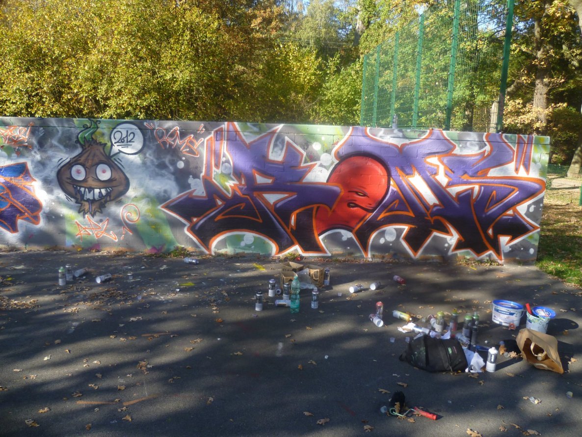 Graffiti Wall - Photo by RemsGT - Rems, Gütersloh, Avenwedde (2012)