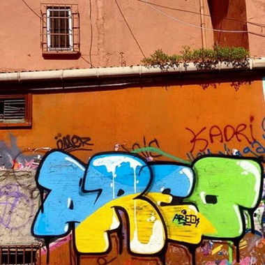 Graffiti Bombing - Photo by Reof - areo, areofeller, feller (2014)