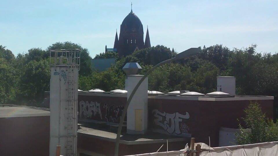 Graffiti Bombing - Photo by Resk