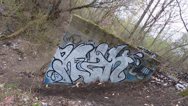 Graffiti Bombing - Photo by Resk - Resk