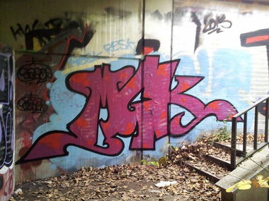 Graffiti Wall - Photo by Resk - MGK (2014)