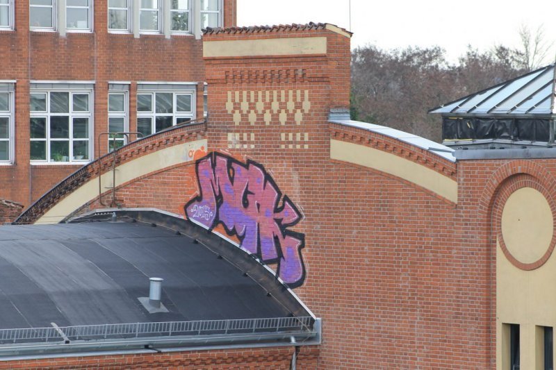 Graffiti Wall - Photo by Resk - MGK, rooftop, Gleisdreieck