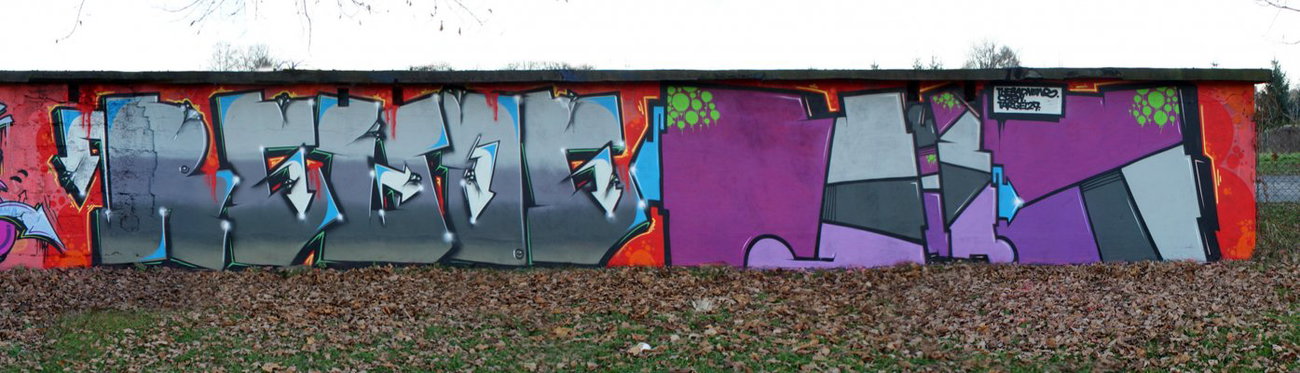 Graffiti Wall - Photo by Rewolwer - REWOE, YURO (2013)