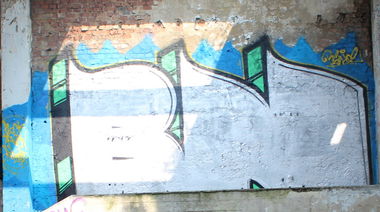 Graffiti Wall - Photo by Rewolwer - BN, CREW (2014)