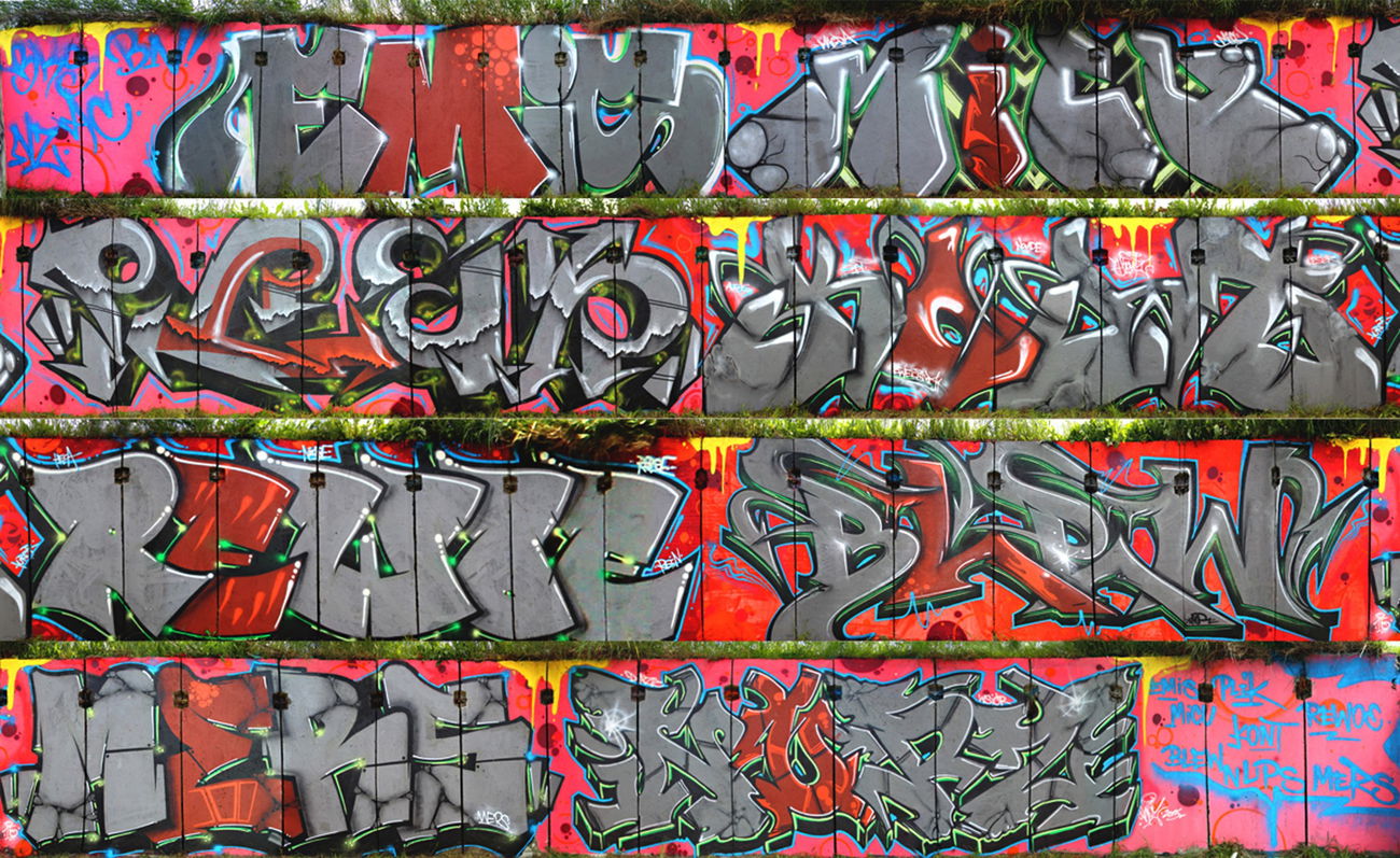 Graffiti Wall - Photo by Rewolwer - BN, AC, NZ (2015)