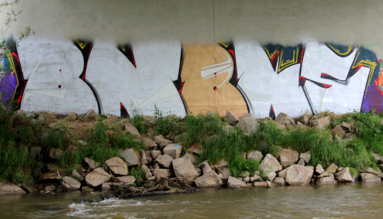 Graffiti Wall - Photo by Rewolwer - CREWS (2015)